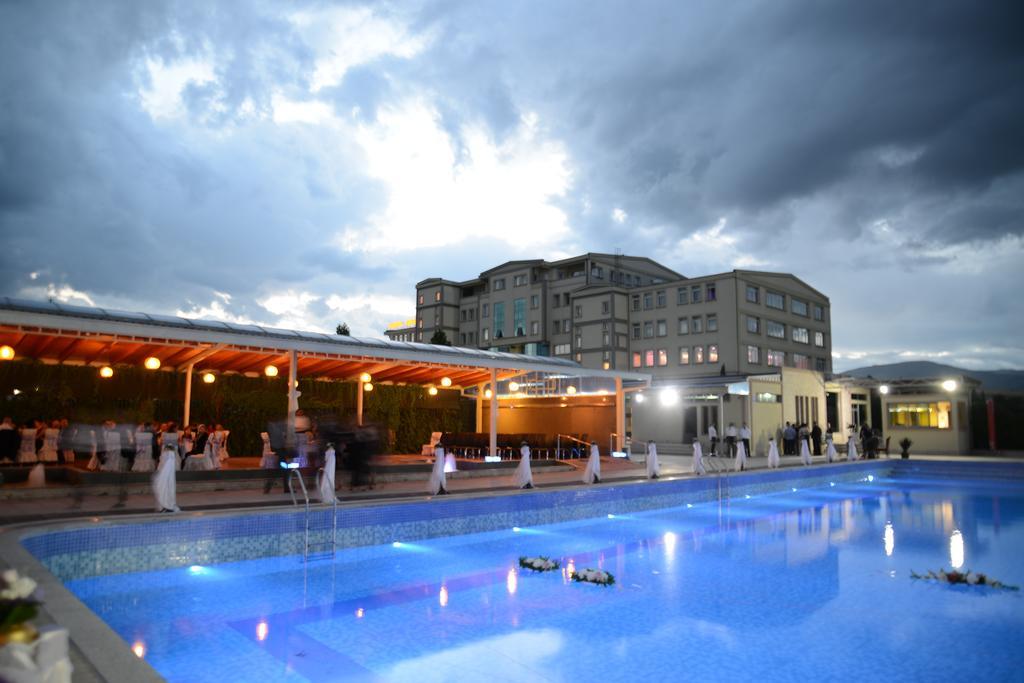 Hotel New Star Skopje Eksteriør bilde