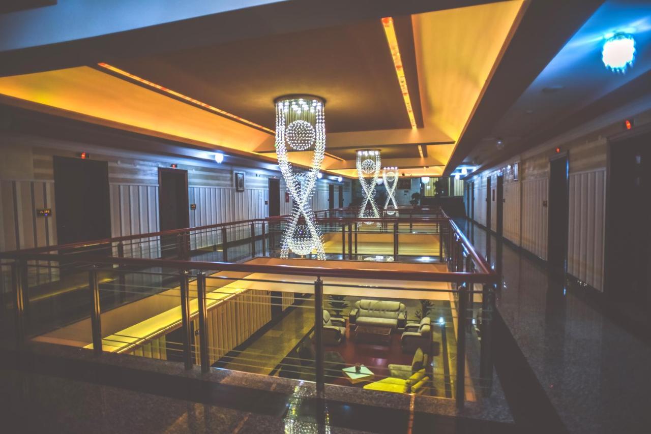 Hotel New Star Skopje Eksteriør bilde