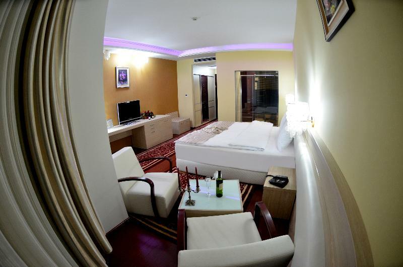 Hotel New Star Skopje Eksteriør bilde